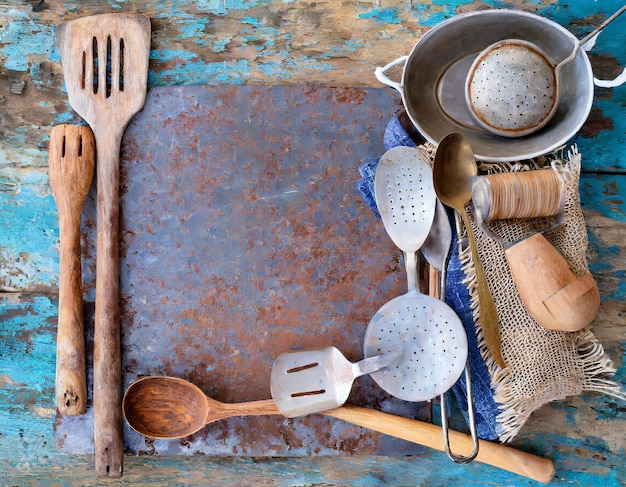Zestaw naczyń i akcesoriów kuchennych